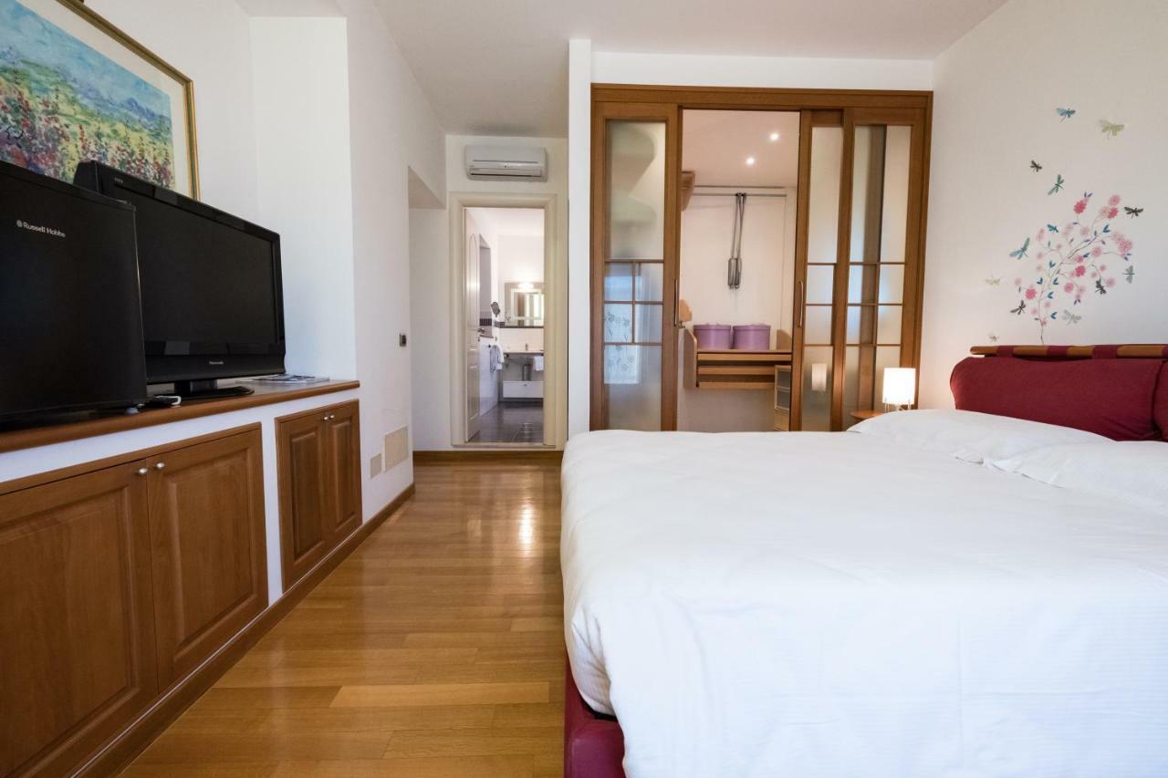 L'Ippocampo Guest House 萨包迪亚 外观 照片